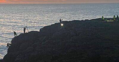 Climber ‘wedged in gully’ after falling off Scots island sea cliffs sparking ‘challenging’ rescue - www.dailyrecord.co.uk - Scotland