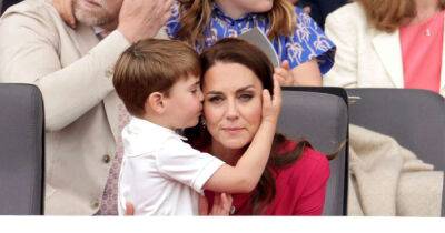 Prince Louis gives mum Kate Middleton a kiss in sweet Jubilee moment - www.msn.com - Charlotte