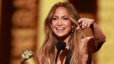 Jennifer Lopez Gives Shout-Out to Ben Affleck While Accepting Generation Award at MTV Movie & TV Awards - www.etonline.com