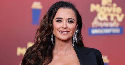 Kyle Richards Adores This Glowy, Anti-Aging Sunscreen: ‘This Is a Great One’ - www.usmagazine.com