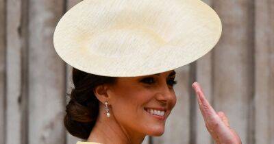 Kate Middleton 'carries herself like a future Queen', body language expert says - www.ok.co.uk