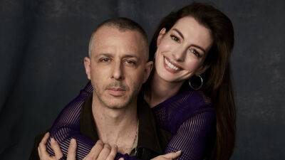 Anne Hathaway and Jeremy Strong Go Deep on Immersive Acting and the Time He Couldn’t Stay Method - variety.com - New York