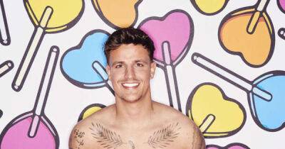 Love Island's Luca accused of being obsessed with co-star and it's not Tash - www.msn.com - Italy - Greece