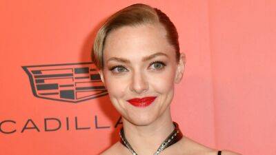 Amanda Seyfried Is Giving Goth Prom in a Dramatic High-Low Gown - www.glamour.com - Botswana - county Stewart