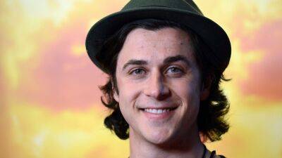 David Henrie, 'Wizards of Waverly Place' Star, Welcomes Third Child With Maria Cahill Henrie - www.etonline.com