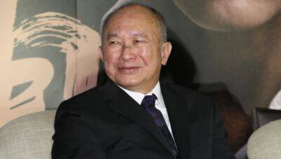 John Woo On His Return To U.S. Filmmaking, New Project About Columbia University Donor Dean Lung & Remake Of ‘The Killer’ - deadline.com - China - Hollywood - Mexico - Japan - city Columbia - Hong Kong - city Hong Kong - city Sandino