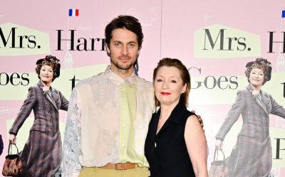 Lucas Bravo Joins Lesley Manville for Hamptons Screening of 'Mrs. Harris Goes to Paris' - www.justjared.com - Britain - Paris - New York - county Hampton - county Lucas