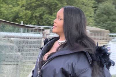Rihanna Spotted In Public For The First Time Since Welcoming Baby - etcanada.com - London