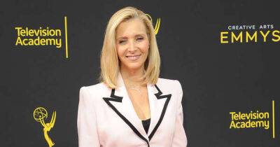 Lisa Kudrow annoyed by son's reaction to Friends - www.msn.com