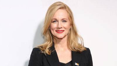 Laura Linney Bids Farewell to ‘Ozark’ and Hello to the Walk of Fame - variety.com - city Tinseltown - Congo