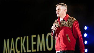 Macklemore Reveals He Relapsed Over The Pandemic, Following Near-Fatal Overdose - www.etonline.com - Australia - Washington