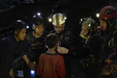 Film Review: Ron Howard’s Thai Cave Rescue Drama ‘Thirteen Lives’ - deadline.com - Britain - Thailand