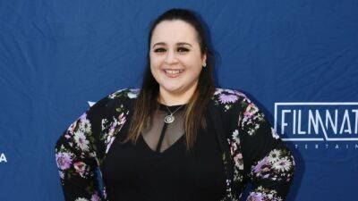 Nikki Blonsky Shares What Playing Tracy Turnblad in 'Hairspray' Taught Her as a Plus-Size Woman (Exclusive) - www.etonline.com