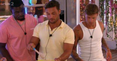 ITV Love Island viewers distracted by 'sickening' detail whilst Davide Sanclimenti cooks up a storm in kitchen - www.manchestereveningnews.co.uk - Italy - Manchester - Turkey - city Sanclimenti