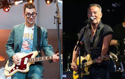 Watch Bruce Springsteen play ‘Chinatown’ with Bleachers in New York - www.nme.com - Britain - New York - USA - New York - Jersey - New Jersey - Ohio - city Chinatown