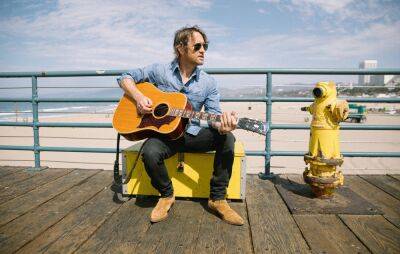Foo Fighters’ Chris Shiflett shares bittersweet new solo single, ‘Long, Long Year’ - www.nme.com - Taylor - Indiana - Tennessee - county Hawkins - county Vance