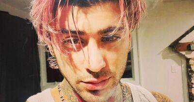 Zayn Malik shows off new pink hair and extensive tattoos in smouldering selfie - www.ok.co.uk