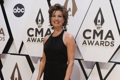 Amy Grant Taken To Hospital After Bicycle Accident In Nashville - etcanada.com - Canada - Nashville