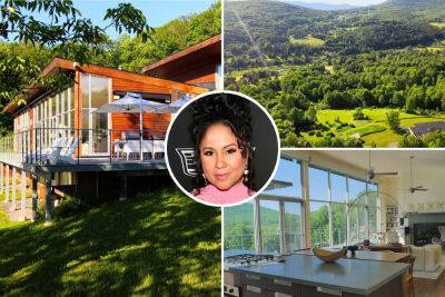 Radio host Angela Yee goes in on purchase of midcentury Catskills home - nypost.com - New York - Japan - state Connecticut - county Williamsburg