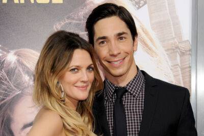 Drew Barrymore Says She Was ‘Very Much In Love’ With Justin Long - etcanada.com - county Love