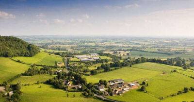 Cotswold holiday locations make top 10 of UK's most eco-friendly staycations - www.msn.com - Britain - county Stewart