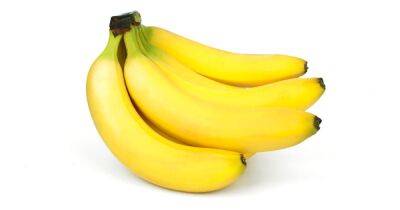 Eat a slightly green banana every day to prevent cancer, researchers claim - www.ok.co.uk