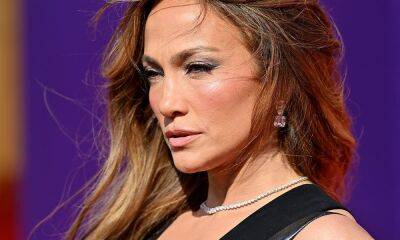 Jennifer Lopez smoulders in fierce two-piece for special reason - hellomagazine.com - Paris - Las Vegas