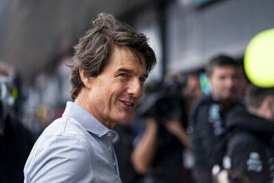 ‘Mission: Impossible’ Director Shares New Tom Cruise Aerial Stunt Pic To Honor Star’s 60th Birthday - deadline.com - Britain - South Africa