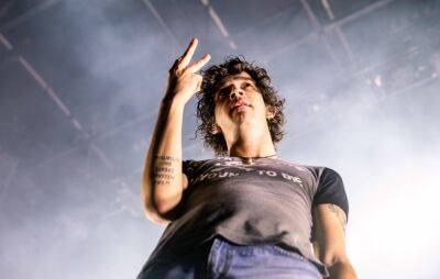The 1975’s Matty Healy rejoins Reddit and shares new album details - www.nme.com - London - New York - Los Angeles - New York