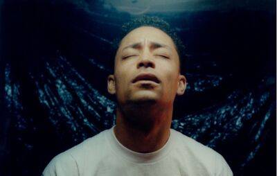 Loyle Carner returns with self-directed video for rage-filled new song ‘Hate’ - www.nme.com - Britain