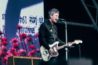 Noel Gallagher criticised for “belittling the experience of disabled music fans” after Glastonbury comments - www.nme.com