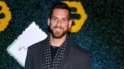 'Bachelorette' Alum Chase McNary Is Engaged to Ellie White -- See the Proposal - www.etonline.com - California - Jordan