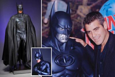 George Clooney’s infamous nipple-enhanced ‘Batman’ suit can be yours for $40K - nypost.com