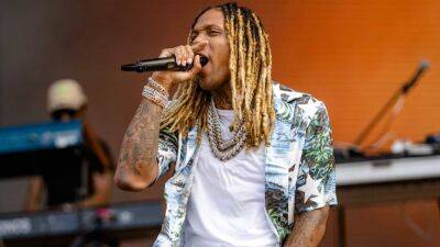 Lil Durk Is Going to 'Take a Break' to Focus on His Health Following Lollapalooza Stage Explosion - www.etonline.com - Chicago