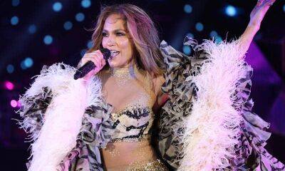Jennifer Lopez returns to the stage for first performance after romantic honeymoon - us.hola.com - Paris - Italy - Ukraine - Syria - county Bronx - county Carson