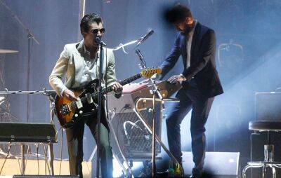 Watch Arctic Monkeys play ‘Potion Approaching’ for first time since 2010 - www.nme.com - Mexico - Turkey - city Prague - city Istanbul