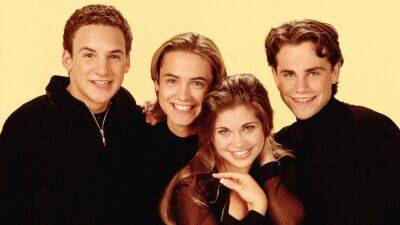 Danielle Fishel Says There Was a Pay Disparity Between Her and 'Boy Meets World' Co-Stars - www.etonline.com