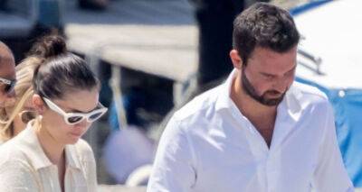 Selena Gomez Gets Help From Producer Andrea Iervolino While Boarding Yacht in Italy - www.justjared.com - Italy
