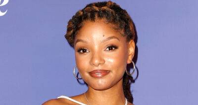 'The Little Mermaid' Director is Gushing Over Halle Bailey's Performance - www.justjared.com