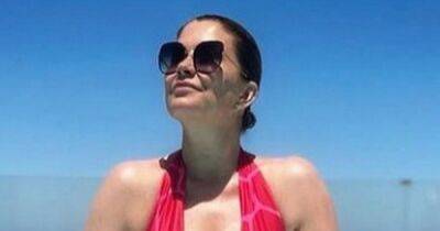 A Place In The Sun's Amanda Lamb, 50, strips to a bikini for the first time 'in a decade' - www.ok.co.uk - Britain - Greece