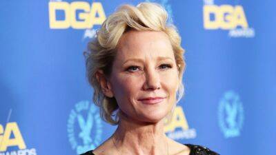 Anne Heche Dead at 53: A Timeline of Her Fatal Car Crash - www.etonline.com - Los Angeles - California - city Venice