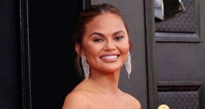 Chrissy Teigen Shares New Photo of Growing Baby Bump - www.justjared.com