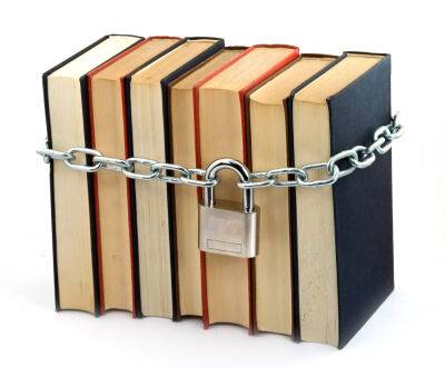 A Florida County Finds These 115 Books Objectionable - www.metroweekly.com - Florida - county Collier