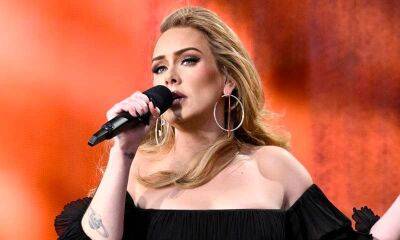 Adele reveals that her son Angelo is ‘obsessed’ with Billie Eilish - us.hola.com - New York - Las Vegas - county Rich