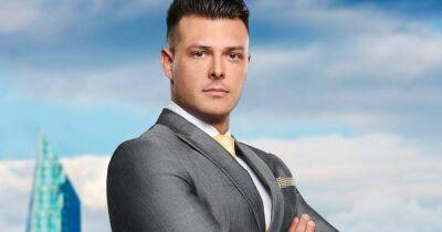 The Apprentice star travelled 4,000 miles from Manchester to the Middle East to track down AirPods he left on a flight - www.manchestereveningnews.co.uk - Manchester - Thailand - Nepal - city Istanbul