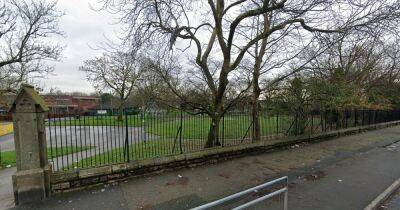 Boy, 17, arrested after string of knifepoint robberies in park - www.manchestereveningnews.co.uk - Manchester