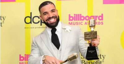 Drake broke another of The Beatles’ Billboard chart records - www.thefader.com