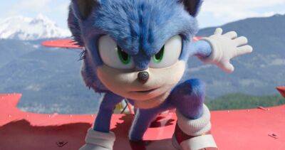 Sonic the Hedgehog 2 returns to Number 1 on the Official Film Chart, while Grease enters Top 10 for the first time as fans celebrate Olivia Newton-John - www.officialcharts.com - Britain - city Sandy - city Lost