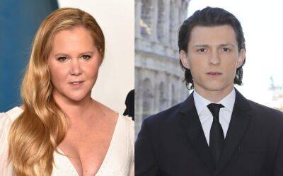 Amy Schumer Insists She Was ‘Not Shading’ Tom Holland With Social Media Mental Health Post: ‘Making Fun Of Myself’ - etcanada.com
