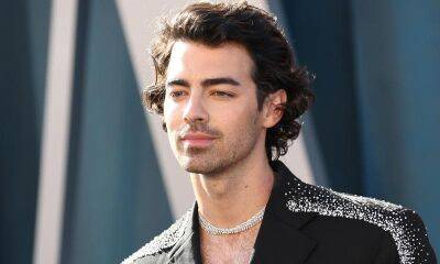 Joe Jonas opens up about using injectables on his face: ‘I felt comfortable’ - us.hola.com